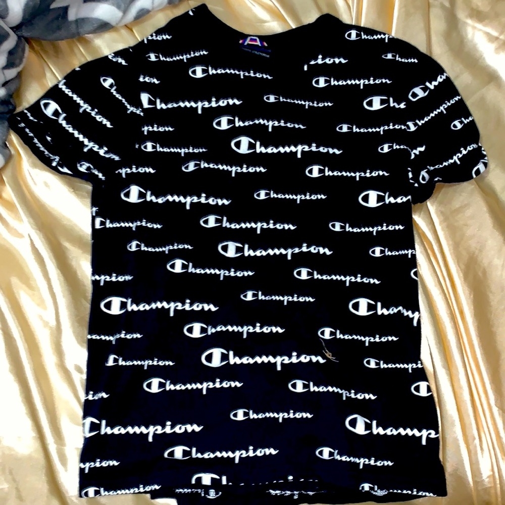 champion tshirt